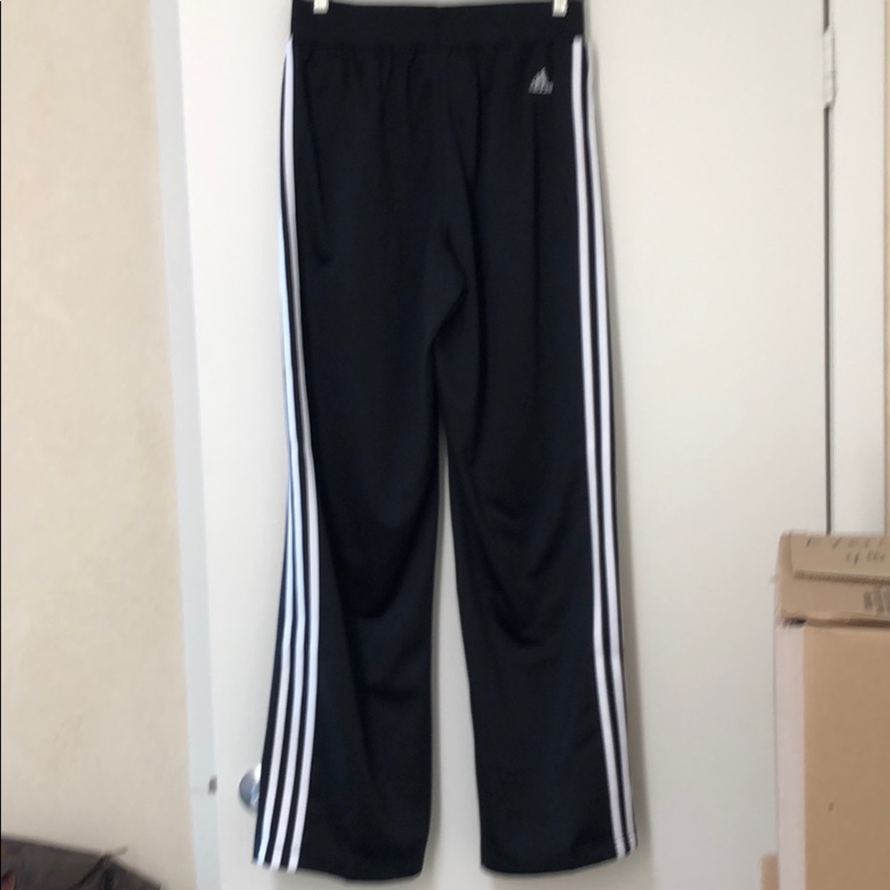 Athletic pants